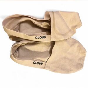 Cloud Women's Tan No-Show Socks